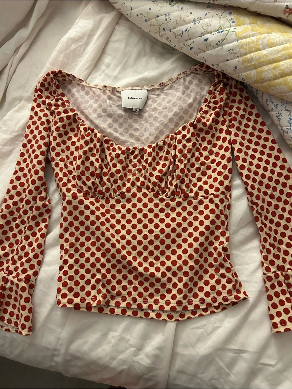 Reformation Red Polka Dot quarter Sleeve Scoop-Neck Top